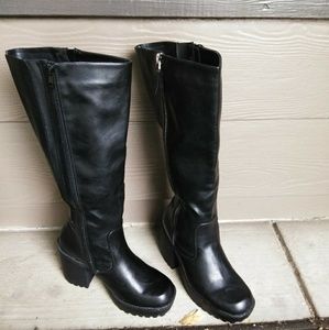 Torrid knee high boots